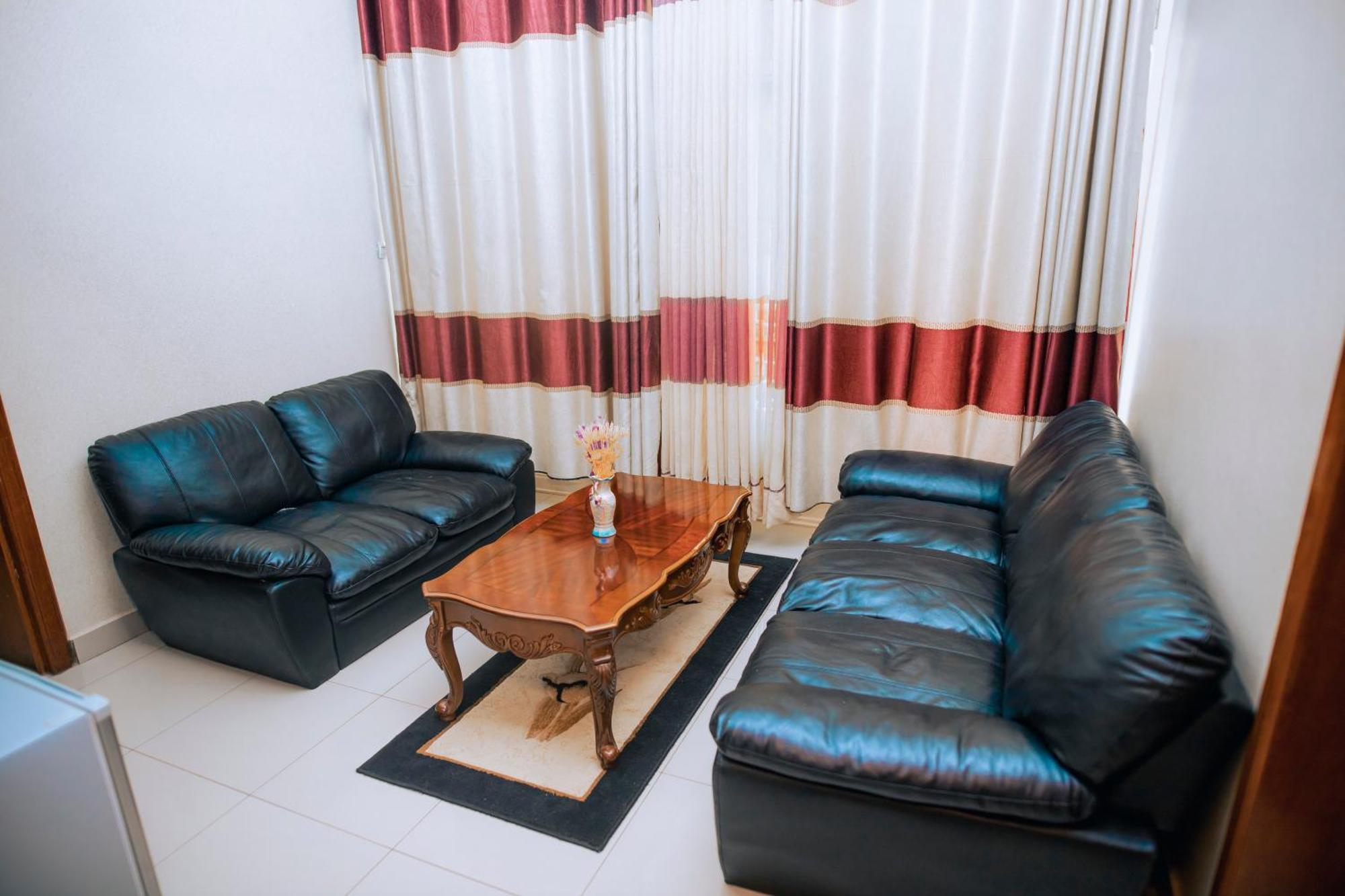 Peace Guest House Muhari Exterior foto